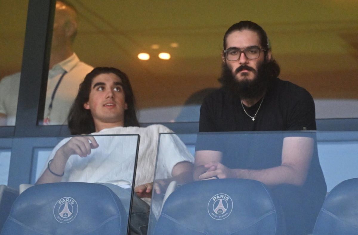 Eddy et Nelson Angélil éternels soutiens de Céline Dion : l’évolution des jumeaux en images